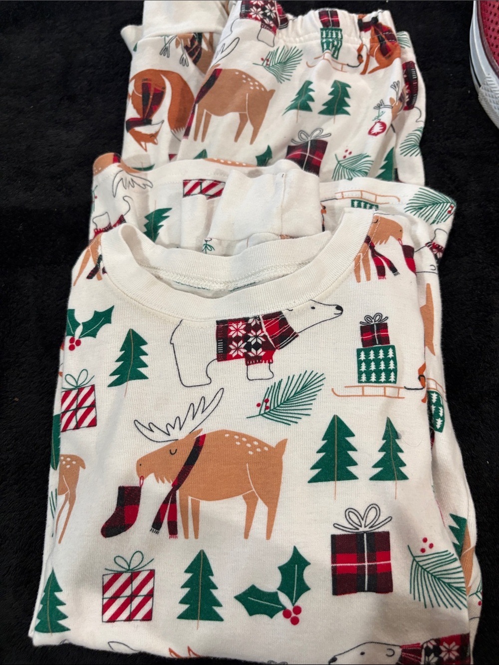 Place Kids Cream Holiday Pajama Set with Green and Red Accents
